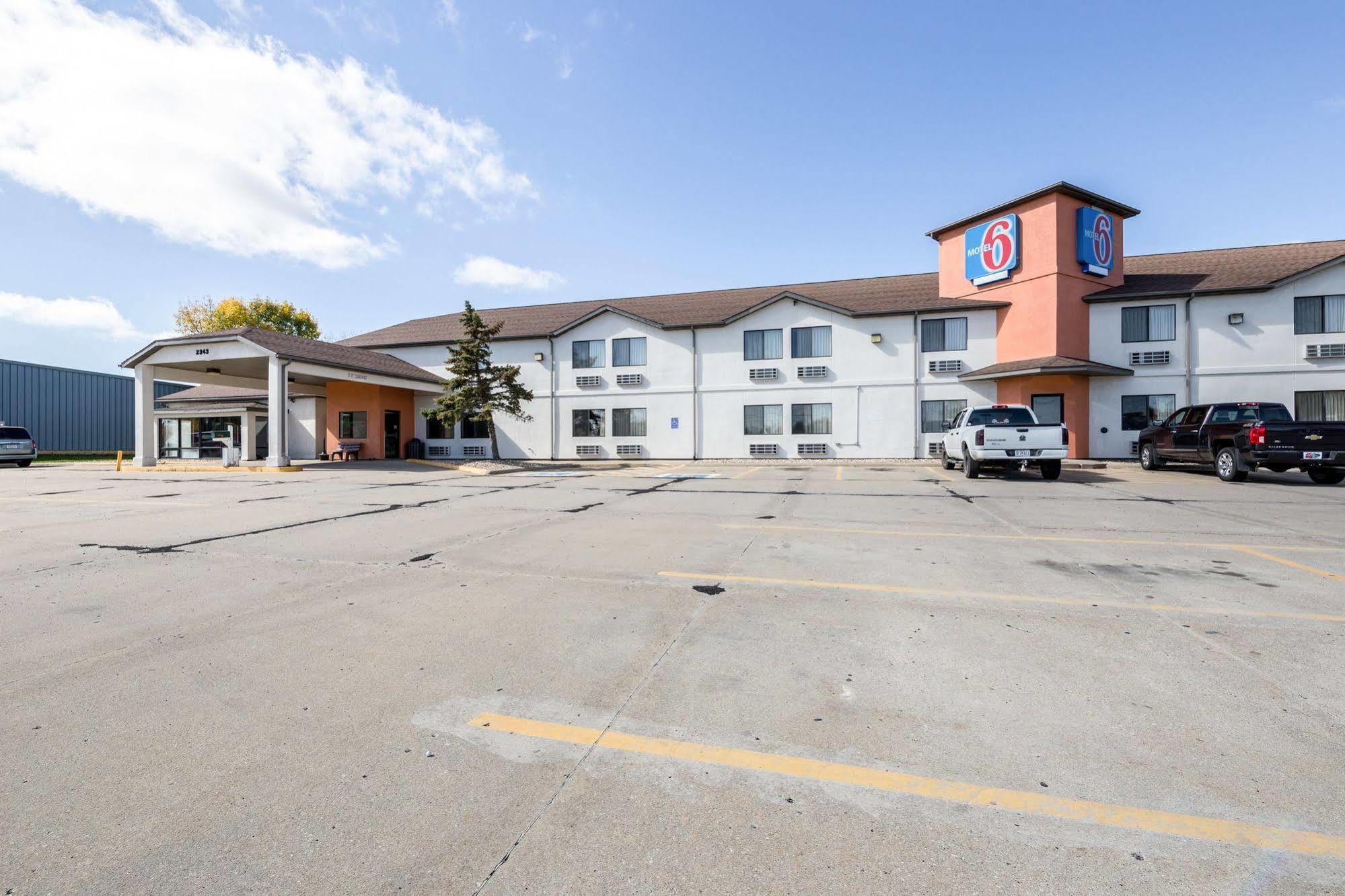 Motel 6-Waterloo, Ia Exterior foto